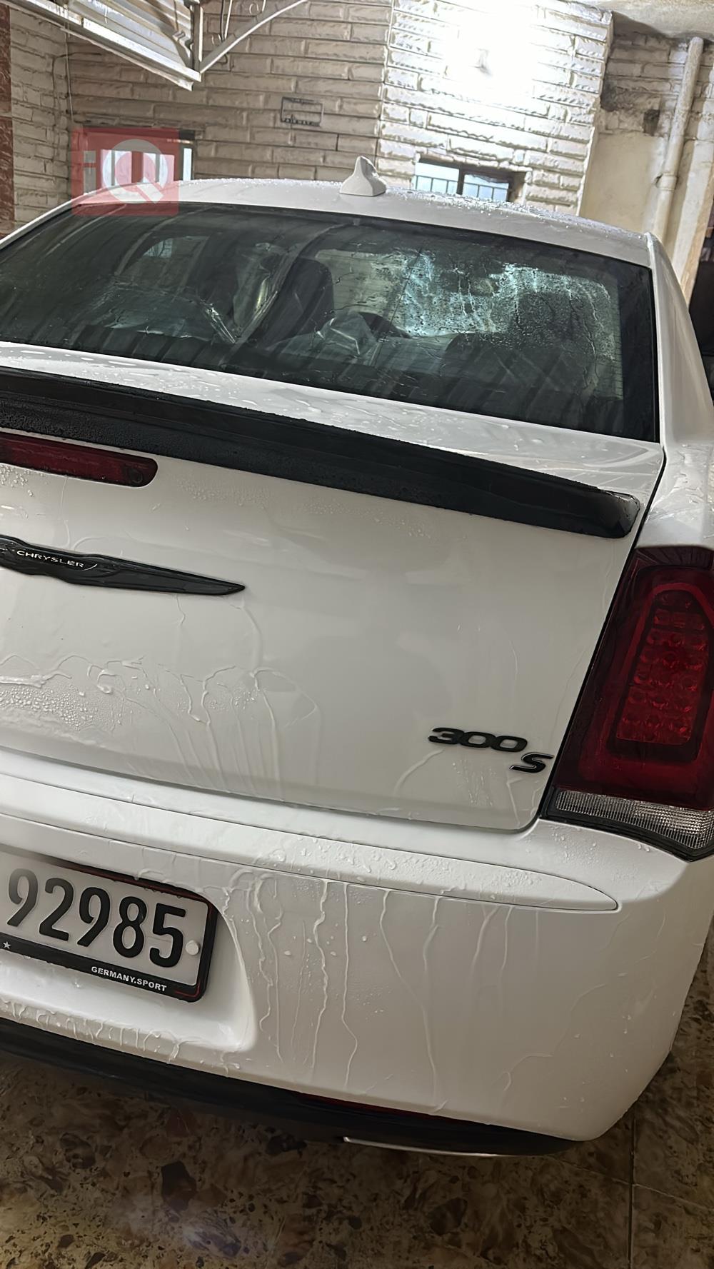 كرايسلر 300